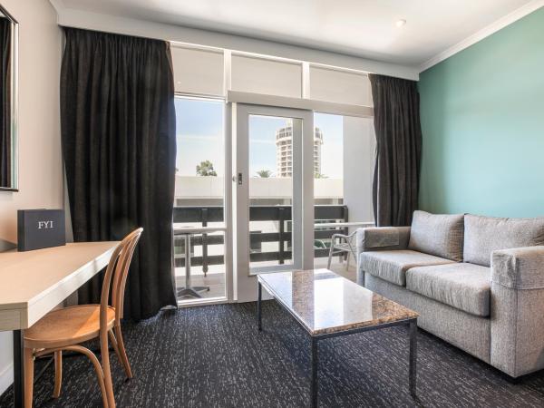 Nightcap at Watermark Glenelg : photo 3 de la chambre studio lit queen-size