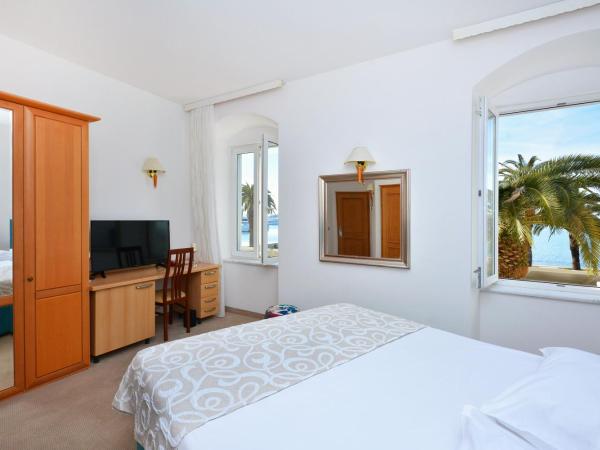 Hotel Adriana : photo 2 de la chambre chambre double supérieure - vue sur mer