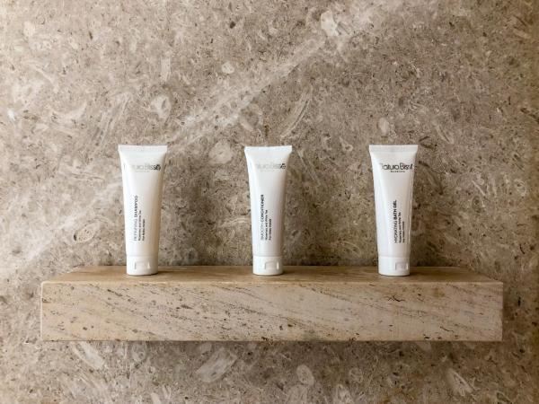 Nobu Hotel Los Cabos : photo 1 de la chambre hébergement lit king-size de luxe - vue sur océan