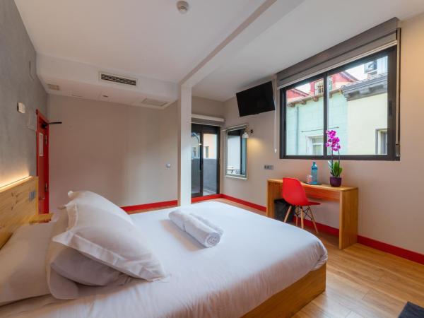 Ok Hostel Madrid : photo 2 de la chambre chambre deluxe