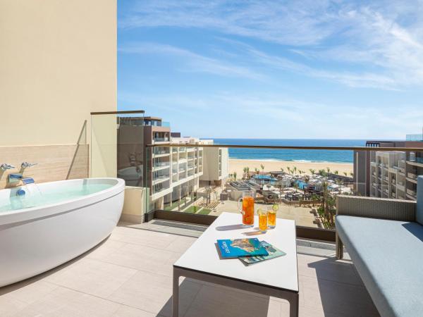 Hard Rock Hotel Los Cabos : photo 2 de la chambre hébergement lit king-size deluxe platinum rock royalty