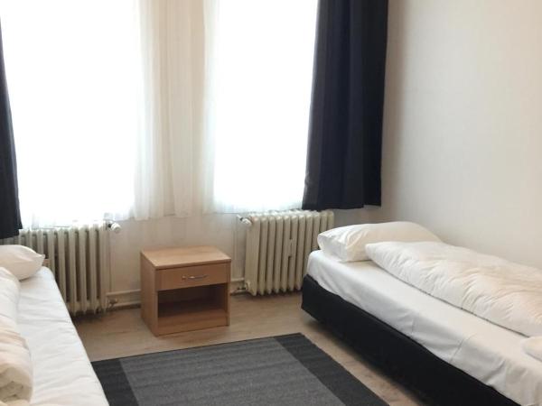 Pension Dreilinden Hannover GmbH : photo 4 de la chambre chambre double Économique