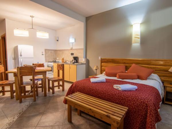 Lagos del Sur : photo 5 de la chambre chambre familiale supérieure