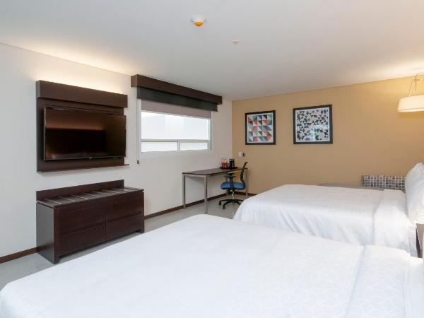 Holiday Inn Express - Mexico Basilica, an IHG Hotel : photo 2 de la chambre chambre standard avec 2 lits queen-size