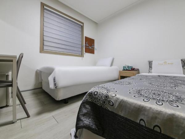 Amiga Inn Seoul Hotel : photo 2 de la chambre chambre lits jumeaux standard