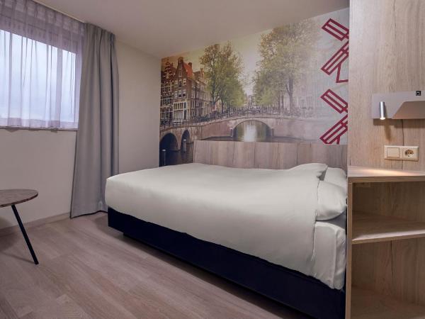 Inntel Hotels Amsterdam Centre : photo 1 de la chambre chambre simple