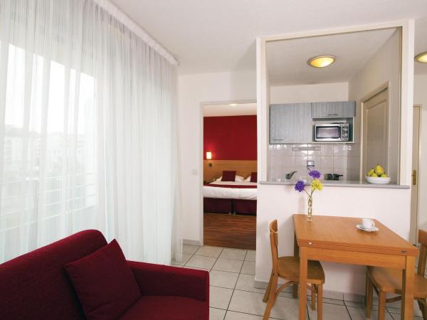 Sjours & Affaires Lyon Park Lane : photo 1 de la chambre appartement 1 chambre (4 adultes)