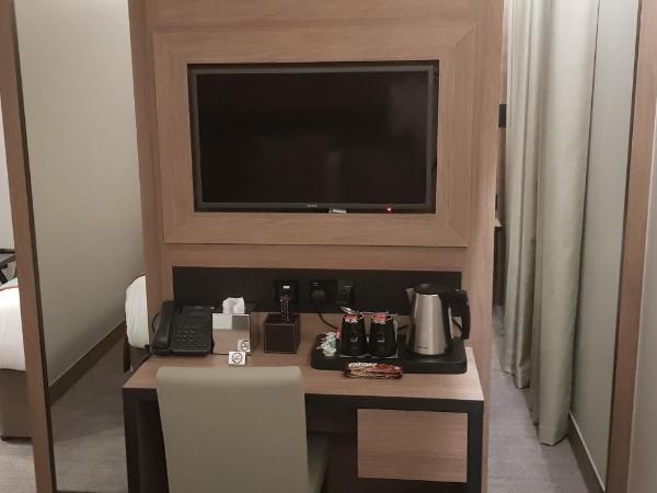 Merit Kensington Hotel : photo 2 de la chambre chambre simple deluxe