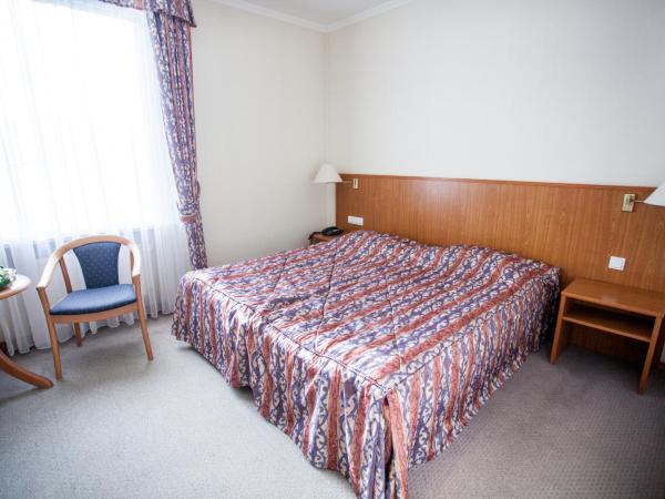 Hotel Szydłowski : photo 6 de la chambre chambre double ou lits jumeaux