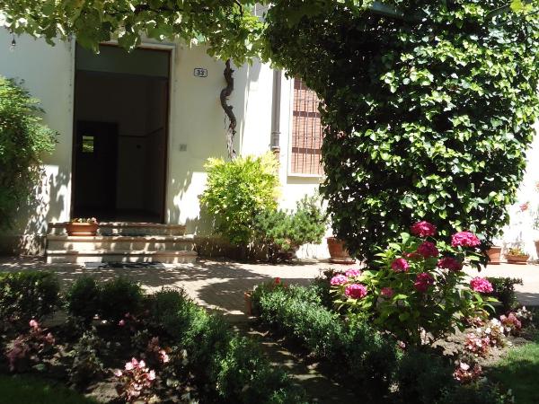 Spagna B&B : photo 4 de la chambre chambre double ou lits jumeaux avec salle de bains commune