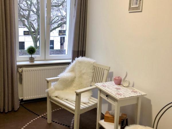 New Hostel Berlin Mitte FREE SNACK hot tea and coffee : photo 3 de la chambre lit simple dans dortoir pour femmes de 2 lits