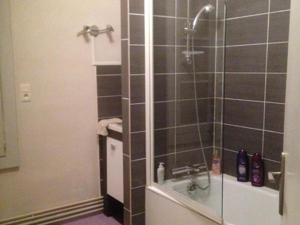 L'Ecrin : photo 3 de la chambre chambre double avec salle de bains privative