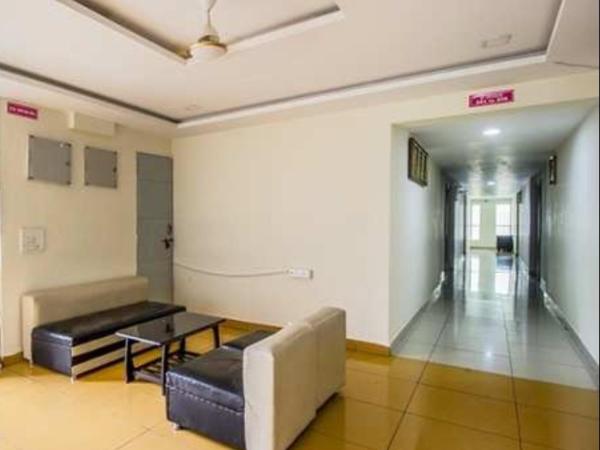 Hotel Siri Inn : photo 4 de la chambre chambre double deluxe avec balcon