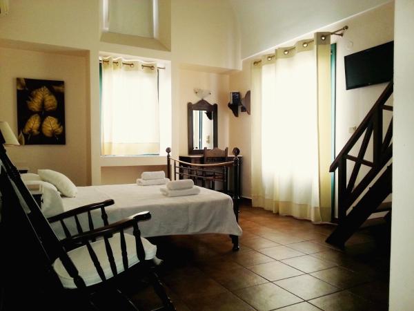 Costa Marina Villas : photo 7 de la chambre chambre quadruple avec balcon