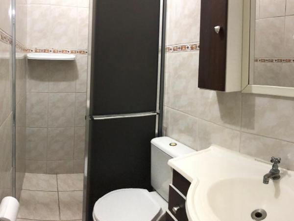 Hostel Ipê : photo 6 de la chambre chambre simple avec salle de bains privative