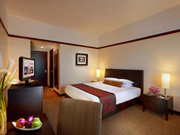 Millennium Hotel Sirih Jakarta : photo 5 de la chambre chambre lit king-size de luxe 