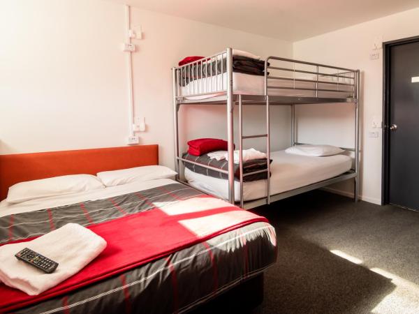 Urbanz : photo 2 de la chambre chambre familiale avec salle de bains