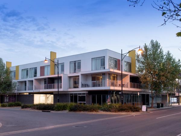 Mawson Lakes Hotel : photo 1 de la chambre studio 2 chambres - hors-site et accès escaliers uniquement