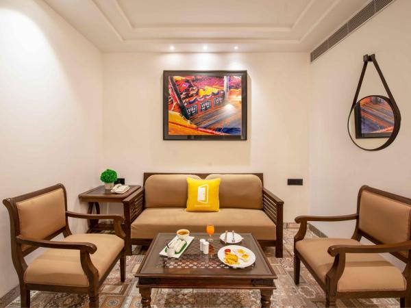 Bloom Boutique l GK-1 : photo 4 de la chambre suite - vue sur ville