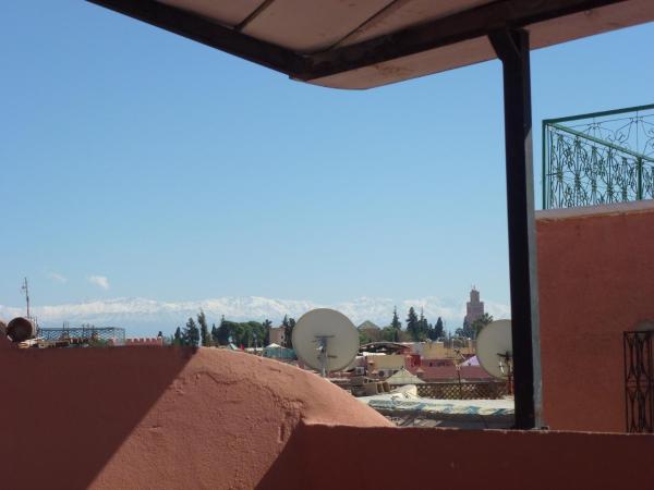Ryad Laârouss : photo 6 de la chambre chambre double avec balcon