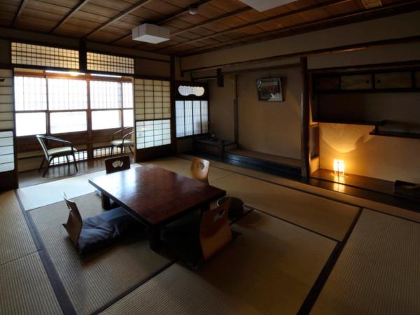 IZUYASU Traditional Kyoto Inn serving Kyoto cuisine : photo 1 de la chambre chambre supérieure de style japonais - ki