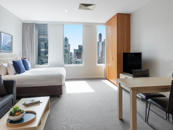 Oaks Melbourne on Market Hotel : photo 2 de la chambre studio avec vue sur la ville