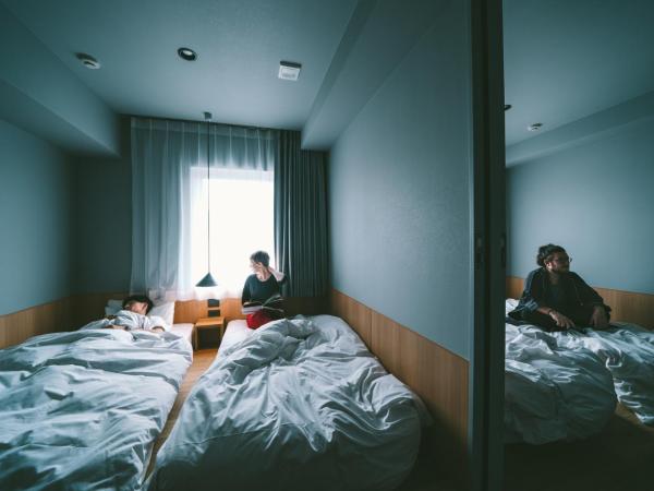 LANDABOUT TOKYO : photo 2 de la chambre connecting room (twin + twin)