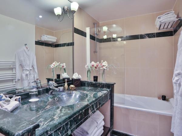 Fraser Suites Le Claridge Champs-Elysées : photo 1 de la chambre suite 1 chambre deluxe - vue sur terrasse