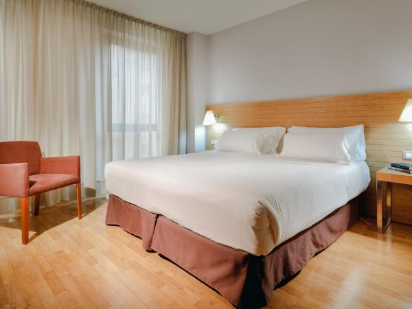 Hesperia Zaragoza Centro : photo 5 de la chambre chambre double ou lits jumeaux standard