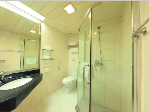 Five Rams City Hotel : photo 5 de la chambre chambre lits jumeaux supérieure