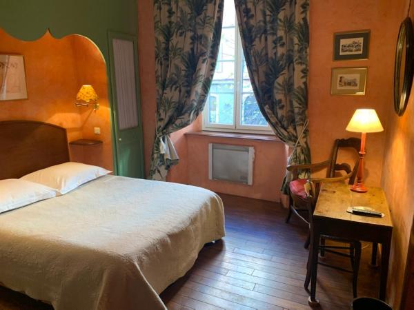 Hotel Central Bastia : photo 7 de la chambre chambre double confort