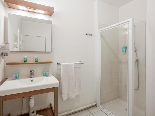 Appart'City Classic Annemasse Centre - Pays de Genève : photo 6 de la chambre studio lits jumeaux