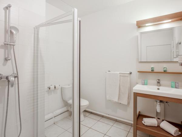 Appart'City Classic Annemasse Centre - Pays de Genève : photo 5 de la chambre studio lits jumeaux supérieur