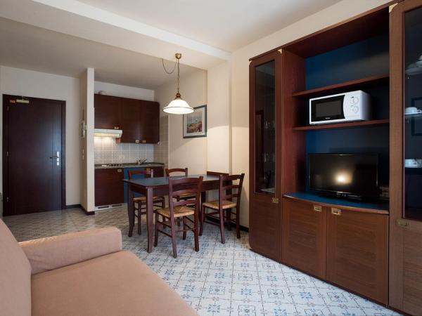 Aparthotel Holiday : photo 1 de la chambre appartement 1 chambre