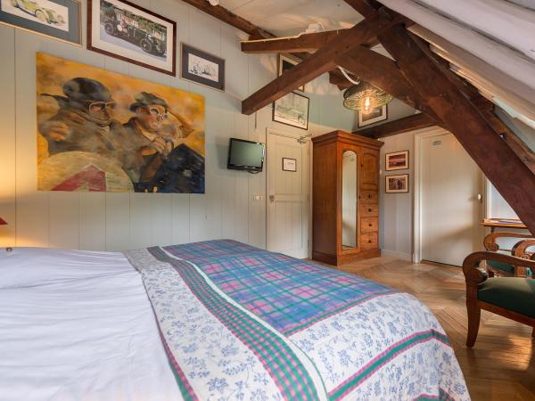 Logement Swaenenvecht : photo 2 de la chambre chambre double - vue sur jardin