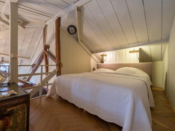 Logement Swaenenvecht : photo 2 de la chambre suite supérieure lit king-size