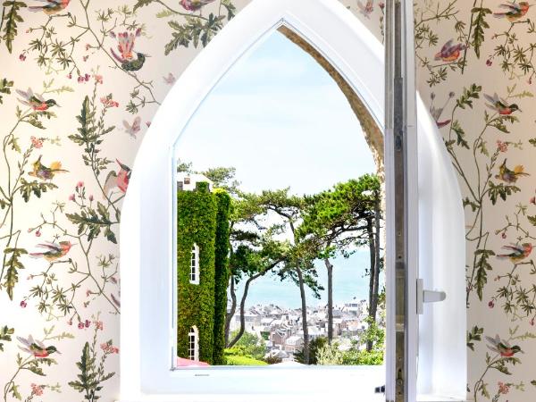 Domaine Saint Clair - Le Donjon : photo 1 de la chambre chambre grand confort