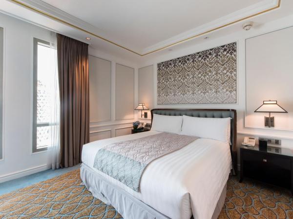 InterContinental Singapore, an IHG Hotel : photo 5 de la chambre chambre d’angle lit king-size - vue sur ville