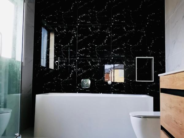 Flat Bush Private Ensuite : photo 3 de la chambre chambre double avec salle de bains privative