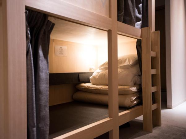 TOKYO-W-INN Asakusa : photo 3 de la chambre lits superposés en dortoir mixte (6 adultes)