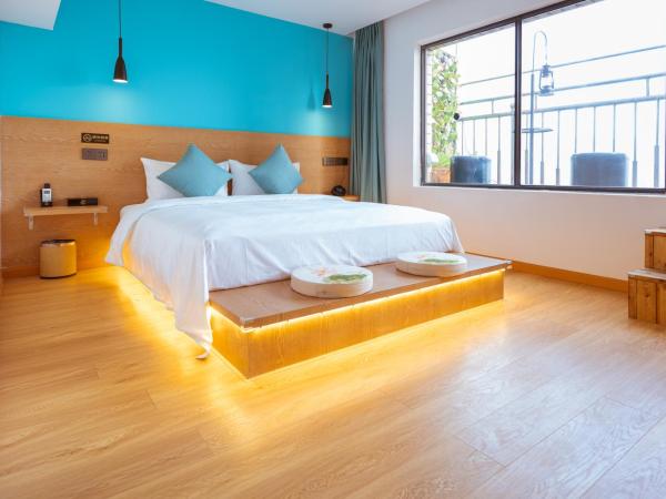 Yunqi River View Terrace Hotel : photo 10 de la chambre chambre double deluxe avec balcon