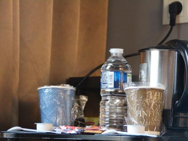 Kyriad Charleville Mezieres : photo 5 de la chambre chambre lits jumeaux