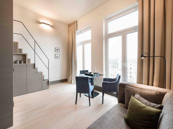 OBERDECK Studio Apartments - Adults only : photo 2 de la chambre appartement confort avec balcon - en duplex