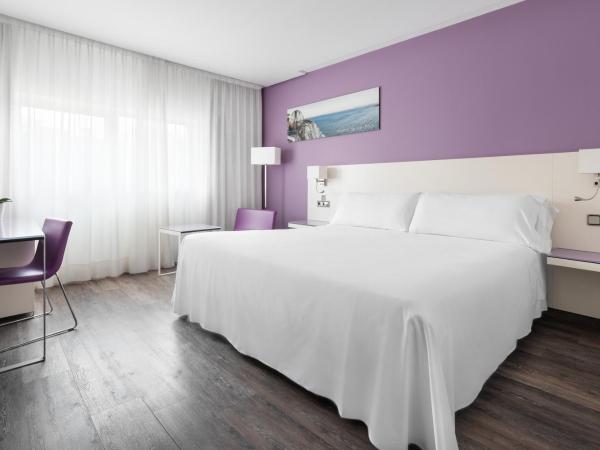 Exe Coruña : photo 3 de la chambre chambre double ou lits jumeaux