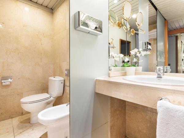 Exe Coruña : photo 3 de la chambre chambre double ou lits jumeaux