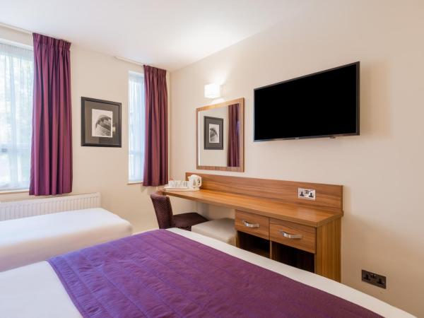 Quality Hotel Hampstead : photo 3 de la chambre chambre triple