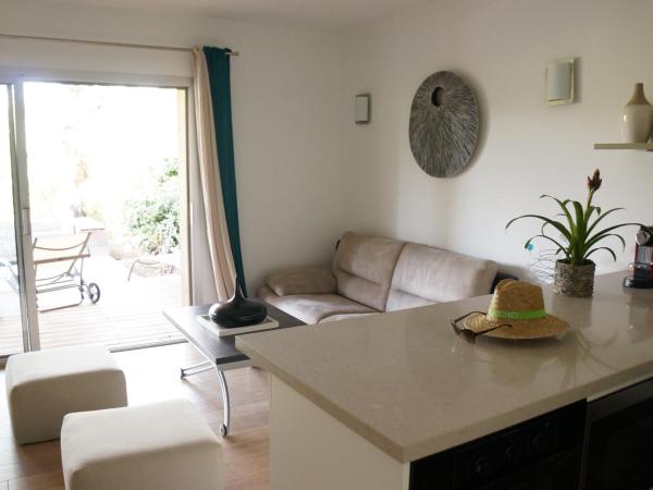 Résidence Cala Sultana : photo 8 de la chambre appartement 3 chambres