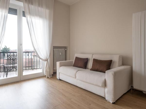 Cute & Cozy rooms train station : photo 9 de la chambre chambre quadruple avec salle de bains privative