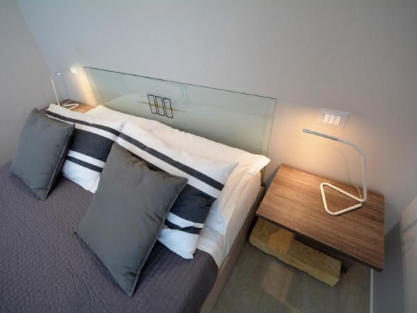 Graffiti : photo 4 de la chambre chambre double – vue sur ville