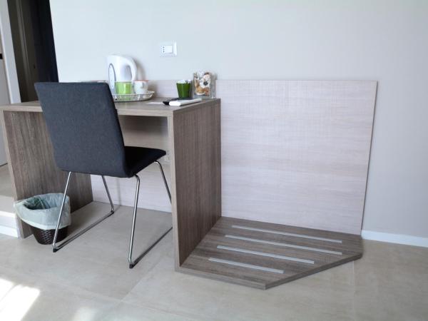 Graffiti : photo 5 de la chambre grande chambre double 